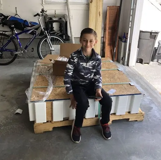 Przydomowe lodowisko syntetyczne