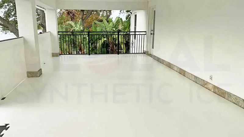 Przydomowe lodowisko syntetyczne